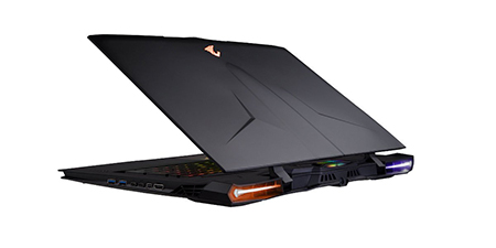 The Aorus X9, being one of the only slim laptop to feature two graphics card in SLI.